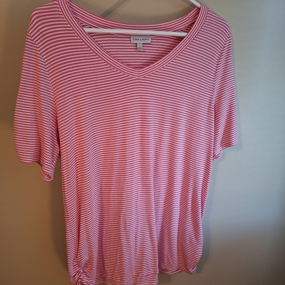 Gina Laura Pink and White Relaxed Short Sleeve Tee With Ruching Size L